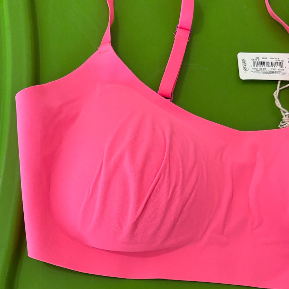 Aerie Bright Pink Wireless Bra NWT. Size medium D - Picture 4 of 9